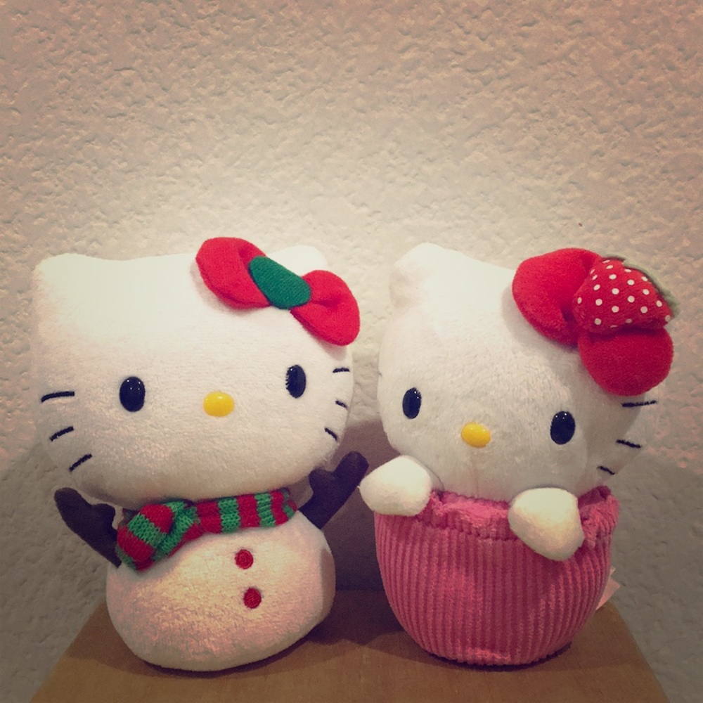 ❣️RARE HELLO KITTY❣️COLLECTION BY SANRIO HARD TO FIND PRETTY CUTE PLUSH TOY LOT